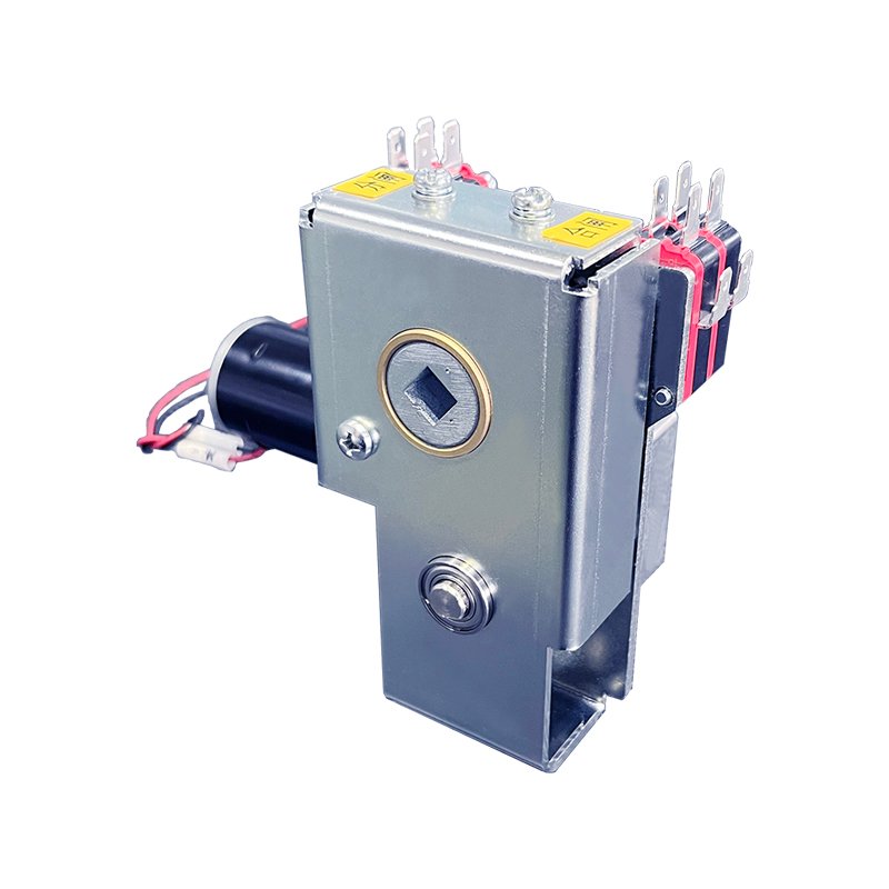 low-voltage-cubicle-primary-socket-and-plug.png